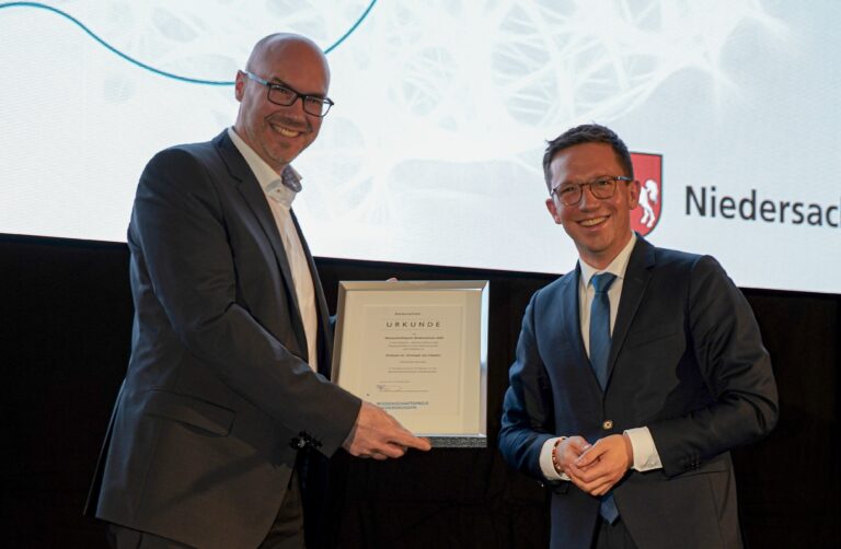 Wissenschaftspreis Niedersachsen geht erstmals in die Logistik an Prof. Dr. Christoph von Viebahn